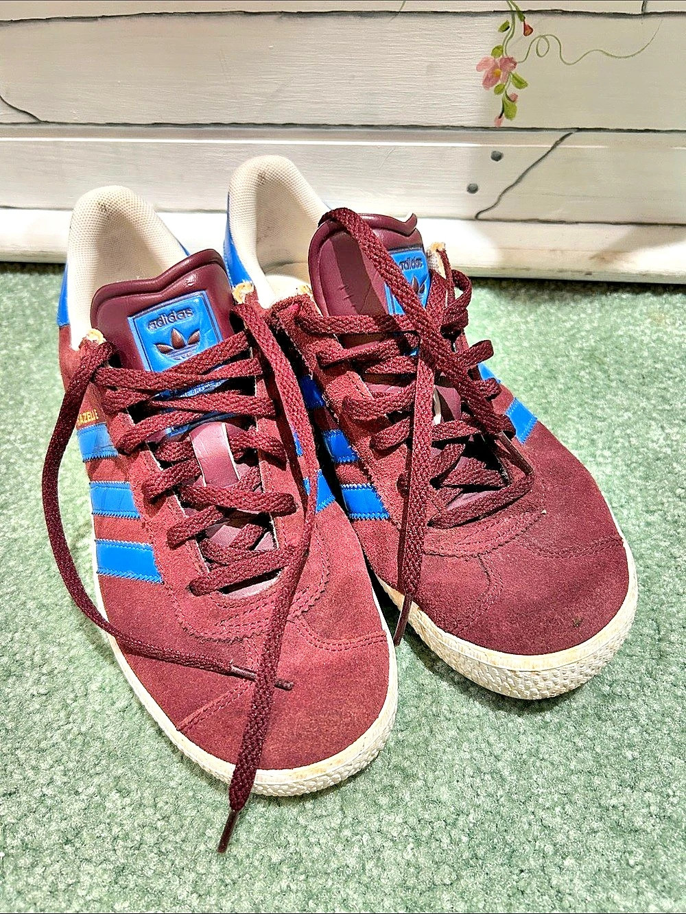 adidas Originals Gazelle 2 Maroon Suede & Signature Blue Woman 6.5/Men 5